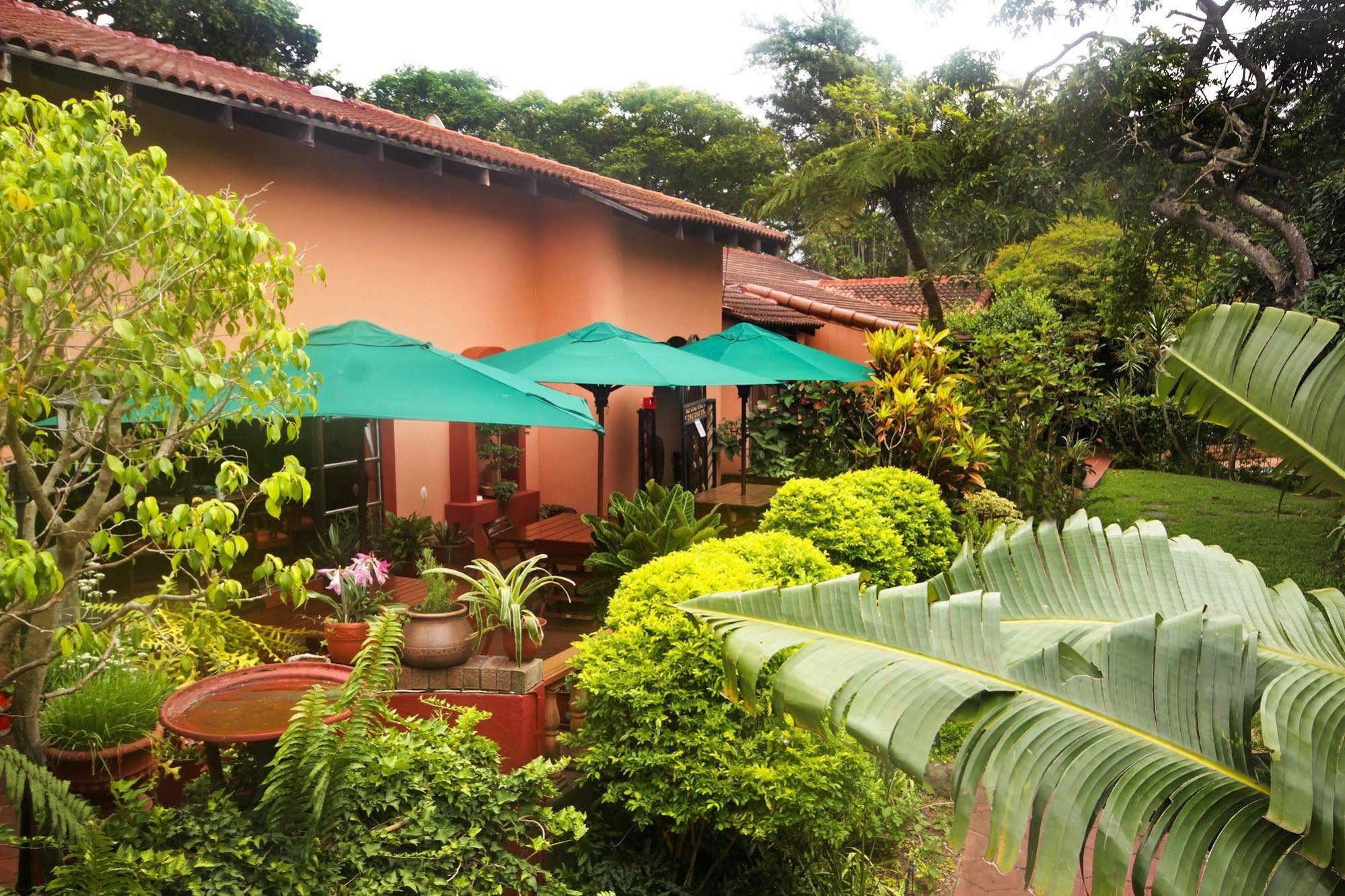 Santa Lucia Guest House Saint Lucia Estuary Exterior foto